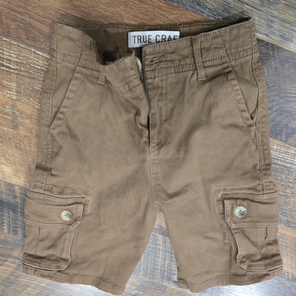 True Craft Men's Tan Cargo Shorts